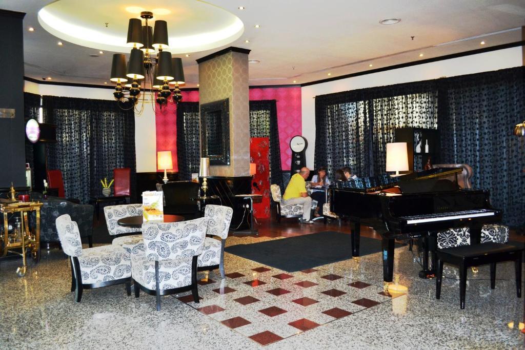 Coral Oriental Dubai Hotell Eksteriør bilde